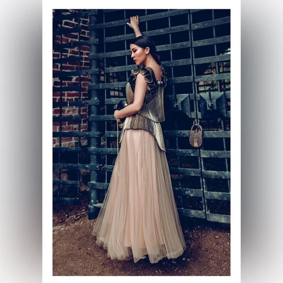 NEW Halogen X Atlantic-Pacific Large Pleated Asymmetrical Gold Black Lame Blouse - Picture 11 of 16